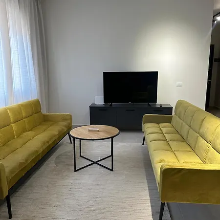 New Bazar - 2 * Tirana