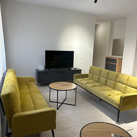 Appartement New Bazar - 2 Tirana